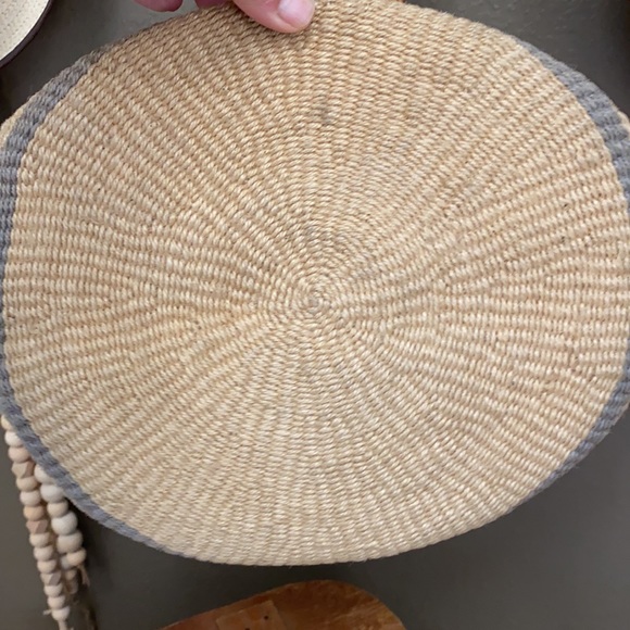 Kiondo Woven Jute Vintage Bag Basket - Picture 5 of 8